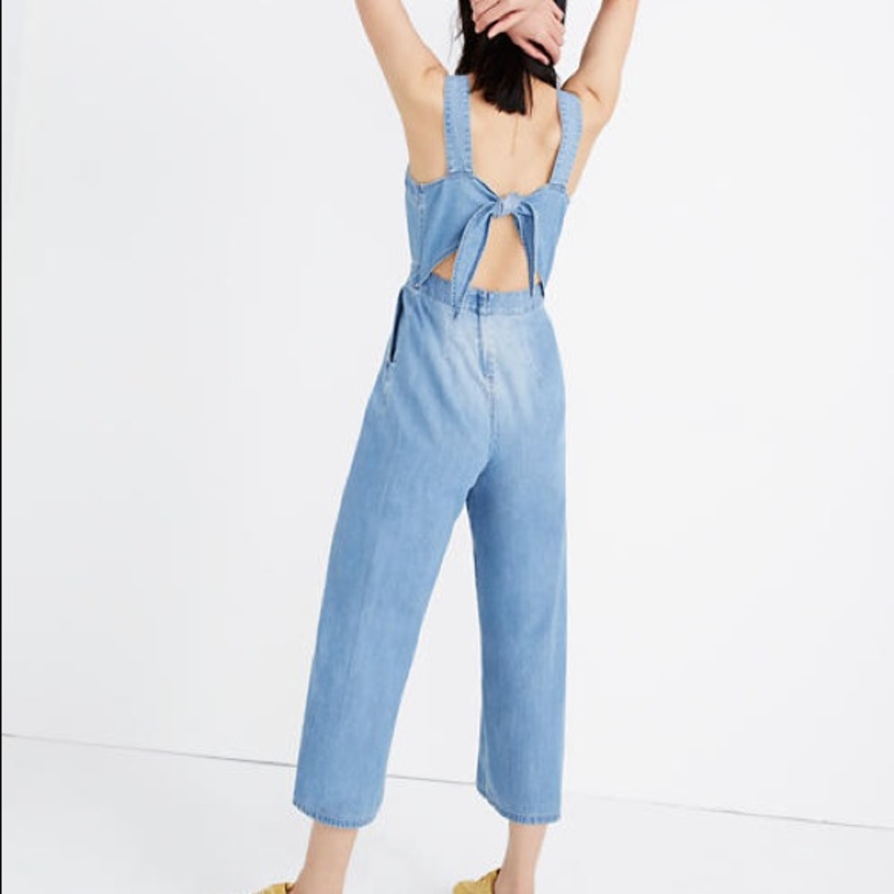 NWT Madewell Denim Apron Bow-Back Jumpsuit size 14